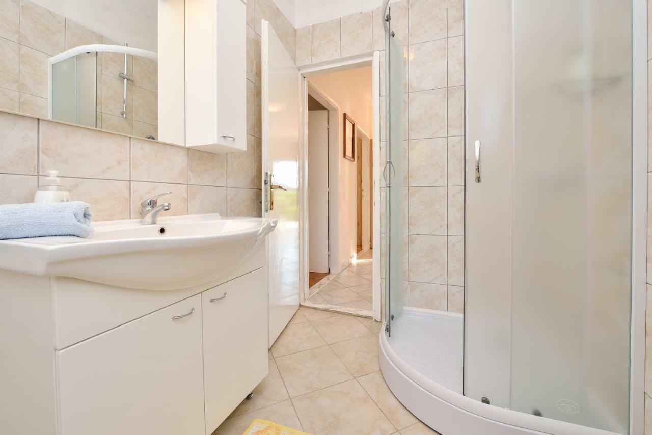 Apartman Jadranka ビビニェ エクステリア 写真