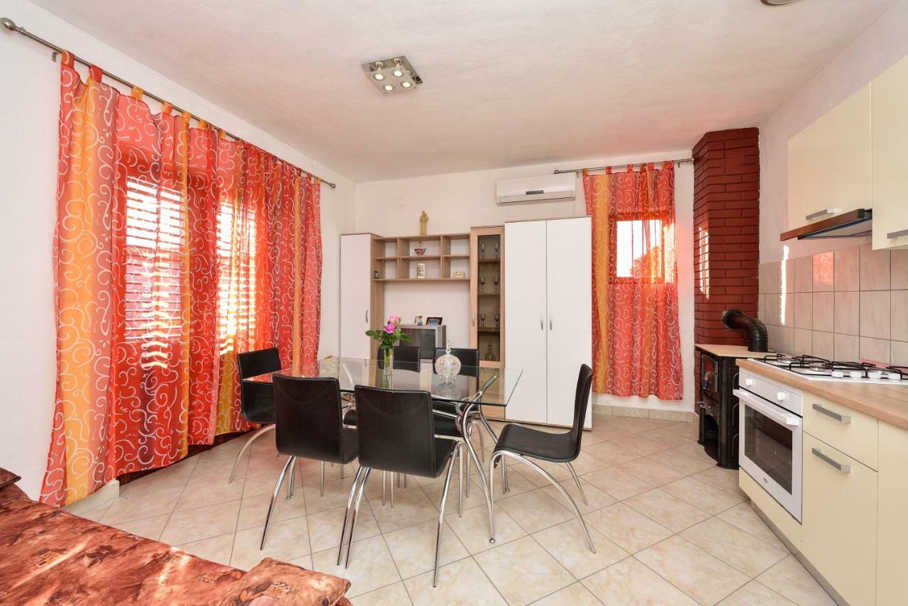 Apartman Jadranka ビビニェ エクステリア 写真
