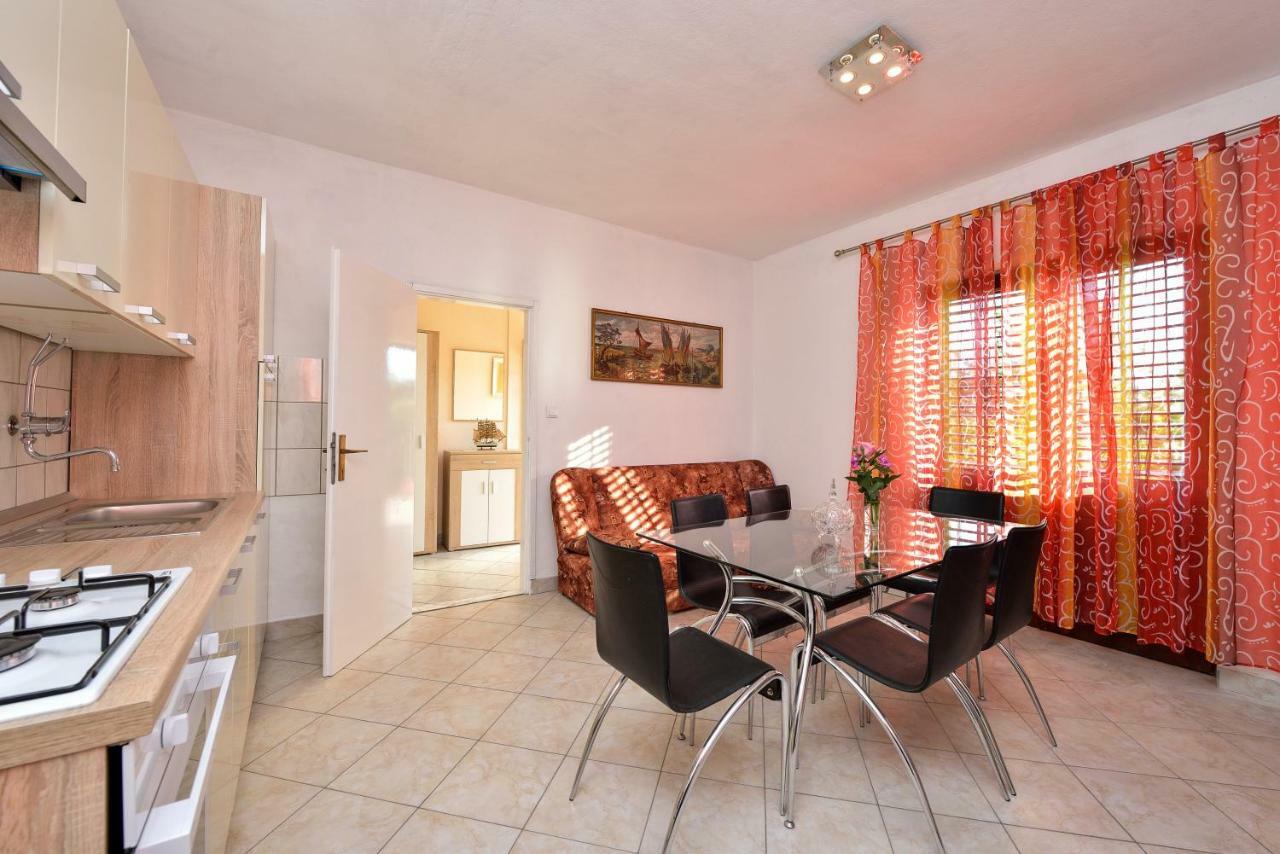 Apartman Jadranka ビビニェ エクステリア 写真