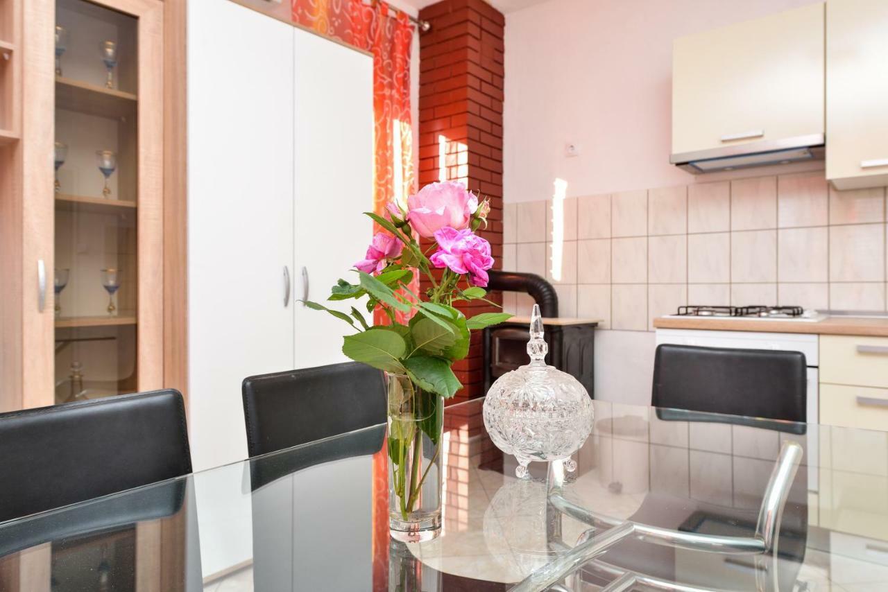 Apartman Jadranka ビビニェ エクステリア 写真